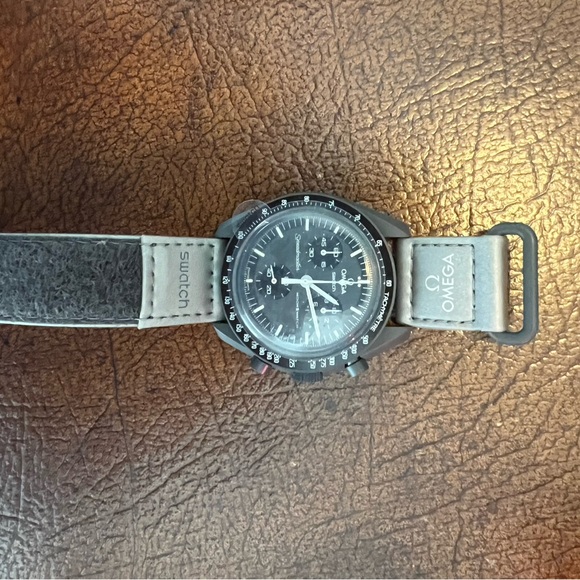 Swatch Mission to Mercury brand new in box with papers - Picture 3 of 6